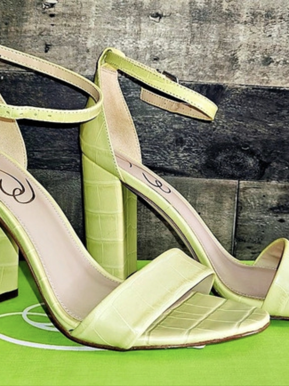 Sam Edelman Yaro Block Heel Sandal Croc-Embossed Green US 6.5